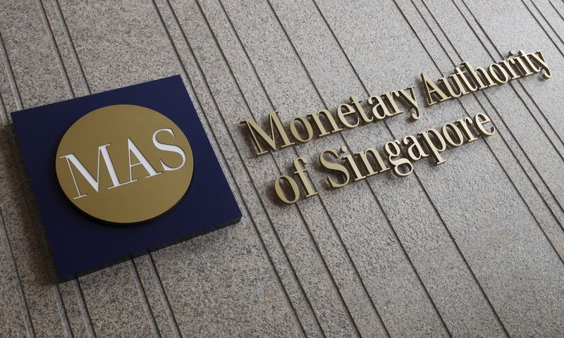 &copy; Reuters. The logo of the Monetary Authority of Singapore (MAS) is pictured at its building in Singapore in this February 21, 2013.  REUTERS/Edgar Su/File Photo