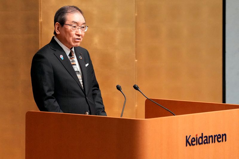 &copy; Reuters. FILE PHOTO: Keidanren (Japan Business Federation) Chairman Masakazu Tokura delivers a speech at the 50th anniversary of ASEAN-Japan Friendship and Cooperation luncheon meeting at Keidanren (Japan Business Federation) in Tokyo, Japan, Dec. 18, 2023. Eugene