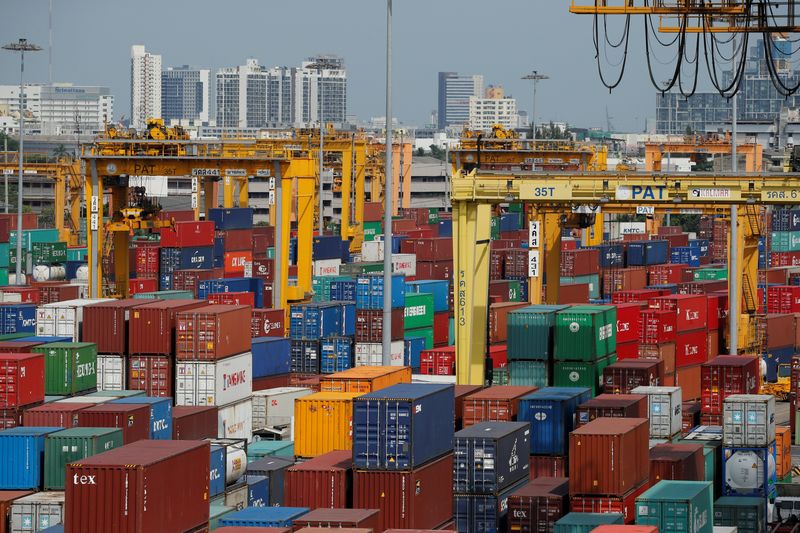 Thai export growth misses forecast in Dec, small rise seen in 2024