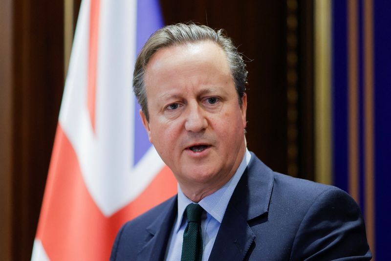 &copy; Reuters.  David Cameron 4 de enero del 2024. REUTERS/Valdrin Xhemaj/File Photo