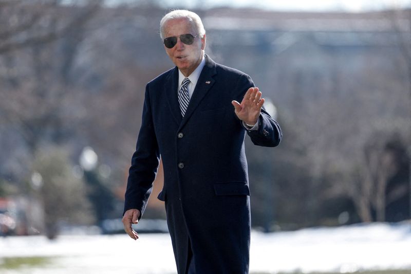 &copy; Reuters. Presidente dos EUA, Joe Biden, após pousar de helicóptero na Casa Branca, em Washington
22/01/2024
REUTERS/Evelyn Hockstein