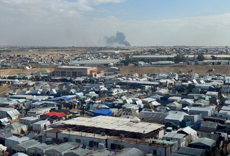 &copy; Reuters. Foto del jueves de humo consecuencia de una operación militar de Israel en Jan Yunis, Franja de Gaza 
Ene 25, 2024. REUTERS/Bassam Masoud   