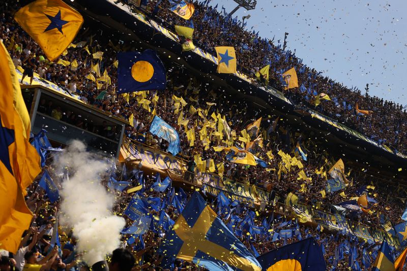 &copy; Reuters. Foto de arquivo dos torcedores do Boca Juniors. Estádio La Bombonera, Buenos Aires, Argentina. 1º de outubro de 2023.
REUTERS/Cristina Sille