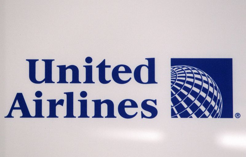 &copy; Reuters. 　１月２８日、米ユナイテッド航空がボーイングの「７３７ＭＡＸ１０」の承認遅延を受け、欧州エアバスに「Ａ３２１ネオ」の追加購入について打診したことが複数の業界関係者の話で分