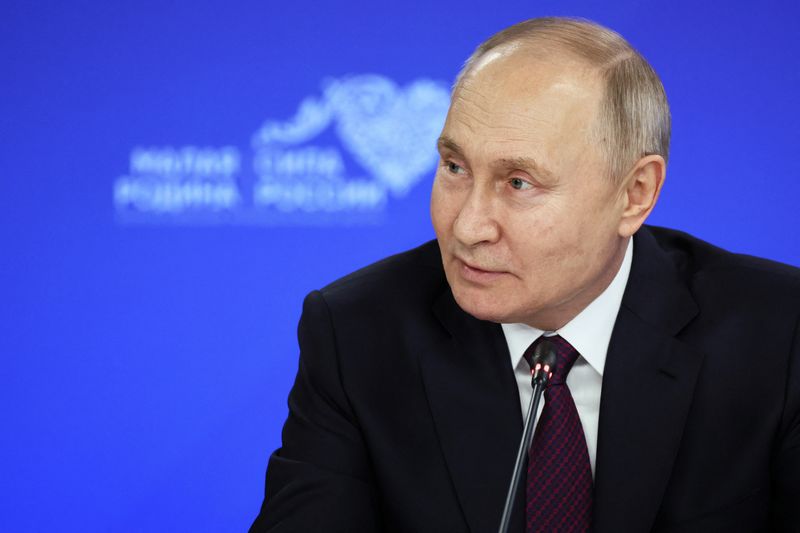&copy; Reuters. الرئيس الروسي فلاديمير بوتين خلال اجتماع في موسكو يوم 16 يناير كانون الثاني 2024. صورة لرويترز من ممثل لوكالات الأنباء.