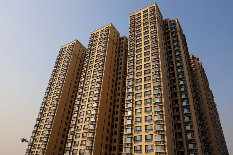 &copy; Reuters. A general view of residential buildings developed by China Evergrande Group, after a court ordered the liquidation of the property developer, in Beijing, China January 29, 2024. REUTERS/Florence Lo/File Photo