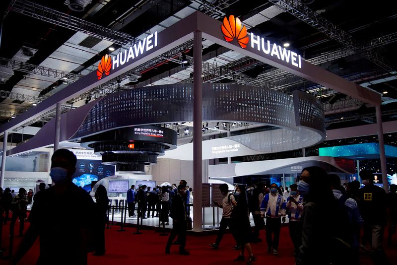 Chinese automakers hit by production issues with Huawei computing unit, sources say