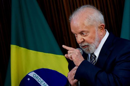 Lula diz que países ricos têm de cuidar de usuários de drogas e promete "jogar pesado" contra crime organizado