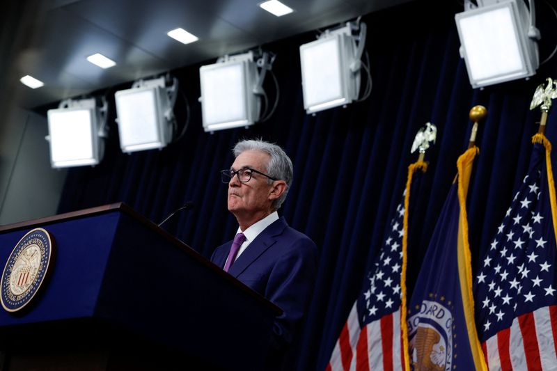 © Reuters. Federal Reserve Chair Jerome Powell holds a press conference following the release of the Fed's interest rate policy decision at the Federal Reserve in Washington, U.S., January 31, 2024. REUTERS/Evelyn Hockstein