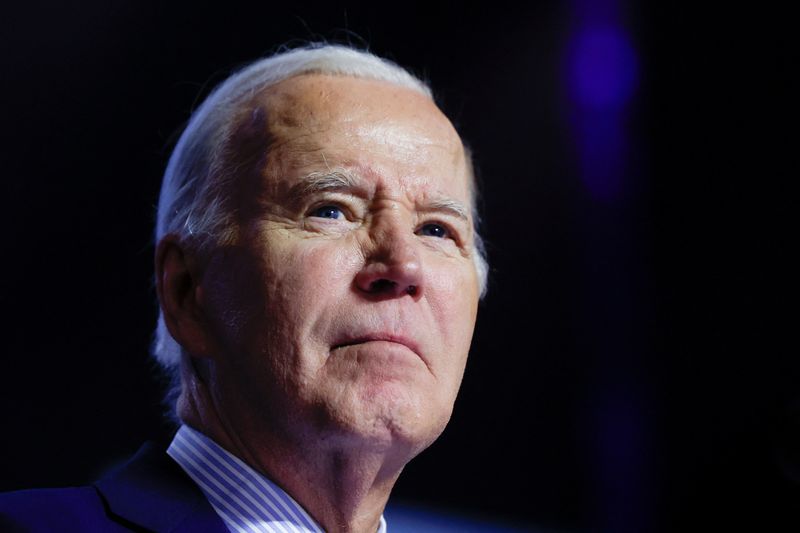 &copy; Reuters. FILE PHOTO: U.S. President Joe Biden looks on as he delivers remarks, during a campaign event focusing on abortion rights at the Hylton Performing Arts Center, in Manassas, Virginia, U.S., January 23, 2024. REUTERS/Evelyn Hockstein