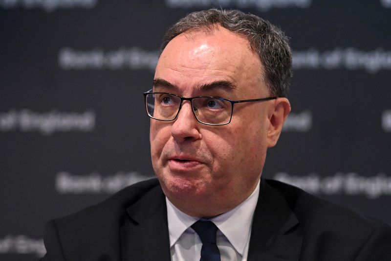 &copy; Reuters. El gobernador del Banco de Inglaterra, Andrew Bailey, se dirige a los medios de comunicación durante la rueda de prensa del Informe de Política Monetaria del banco central en el Banco de Inglaterra, en Londres, Reino Unido. 1 de febrero de 2024. JUSTIN 