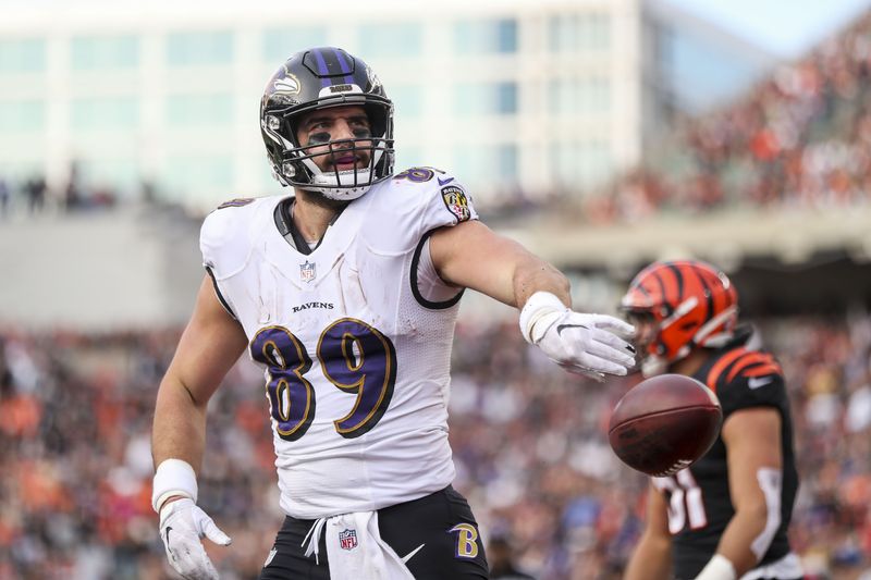&copy; Reuters. Dec 26, 2021; Cincinnati, Ohio, USA; Baltimore Ravens tight end Mark Andrews (89) reacts after scoring a touchdown against the Cincinnati Bengals in the second half at Paul Brown Stadium. Mandatory Credit: Katie Stratman-USA TODAY Sports/File Photo