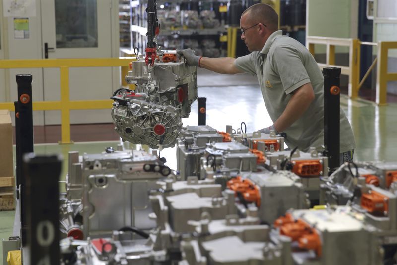 &copy; Reuters. L'usine Renault de Cléon. /Photo prise le 20 juillet 2015/REUTERS/Philippe Wojazer