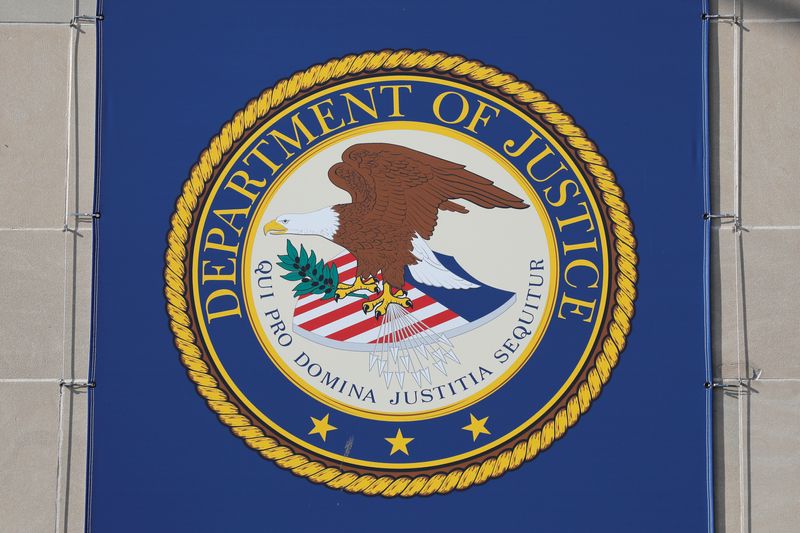 &copy; Reuters. شعار وزارة العدل الأمريكية بصورة من أرشيف رويترز.