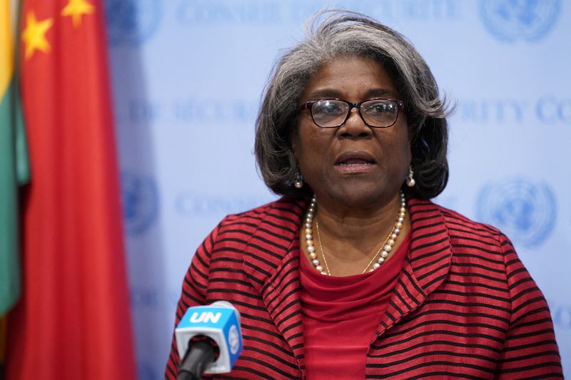 &copy; Reuters. Embaixadora dos EUA nas Nações Unidas, Linda Thomas-Greenfield, em coletiva de imprensa após votação do Conselho de Segurança das Nações Unidas  na sede da ONU em Nova York, EUA
22/12/2023
REUTERS/David Dee Delgado