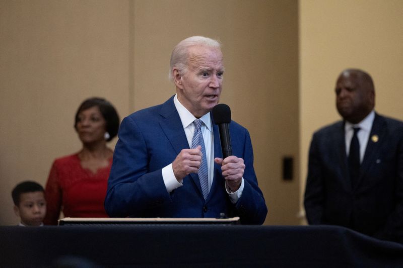 &copy; Reuters. Le président américain Joe Biden s'exprime à West Columbia, en Caroline du Sud. /Photo prise le 28 janvier 2024/REUTERS/Tom Brenner