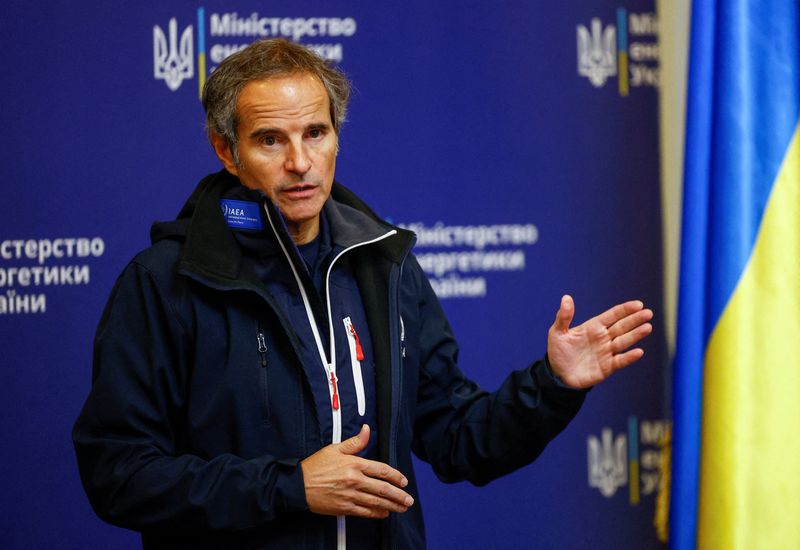 &copy; Reuters. International Atomic Energy Agency (IAEA) Director General Rafael Grossi attends a press conference, amid Russia's attack on Ukraine, in Kyiv, Ukraine February 6, 2024. REUTERS/Valentyn Ogirenko