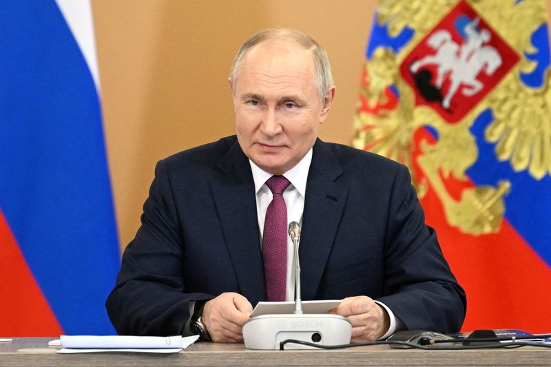 &copy; Reuters. الرئيس الروسي فلاديمير بوتين خلال اجتماع في موسكو بتاريخ الأول من فبراير شباط 2024. صورة حصلت عليها رويترز من وكالة سبوتنيك للأنباء.