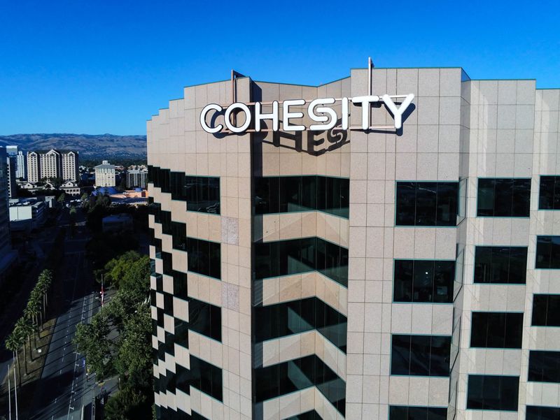 © Reuters. FILE PHOTO: A view of the headquarters of data security company Cohesity in San Jose, California, U.S., in this handout photo taken in 2019.  Cohesity/Handout via REUTERS/File Photo