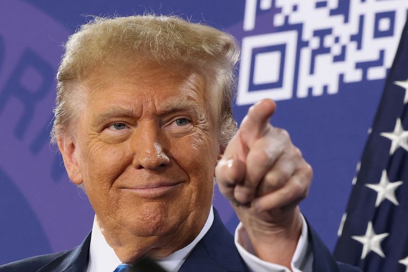 © Reuters. Republican presidential candidate and former U.S. President Donald Trump holds a campaign rally ahead of the Republican caucus in Las Vegas, Nevada, U.S., January 27, 2024. REUTERS/Ronda Churchill/File Photo