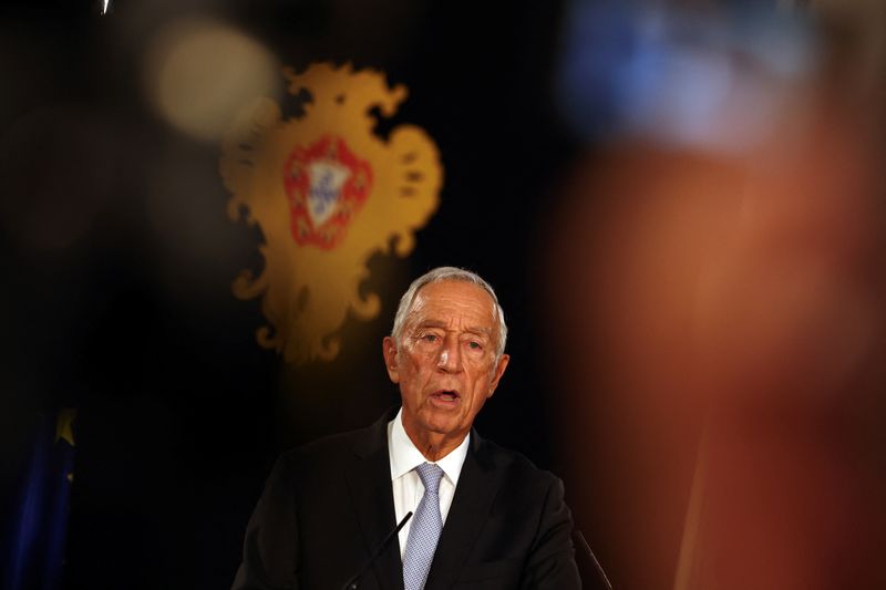 &copy; Reuters. Portugal's President Marcelo Rebelo de Sousa addresses the nation from Belem Palace to announce his decision to dissolve parliament triggering snap general elections on March 10th, after Prime Minister Antonio Costa resigned due to an ongoing investigatio