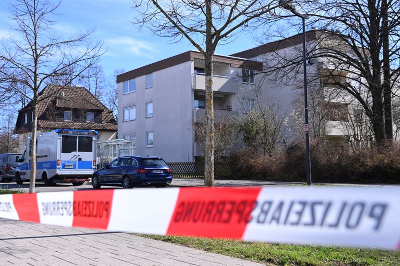 &copy; Reuters. FILE PHOTO: A crime scene is cordoned off following a raid in the so-called Reichsbuerger scene, who do not recognize the legitimacy of modern Germany, insisting the far larger "Deutsche Reich" still exists, in Reutlingen, Germany March 22, 2023. REUTERS/
