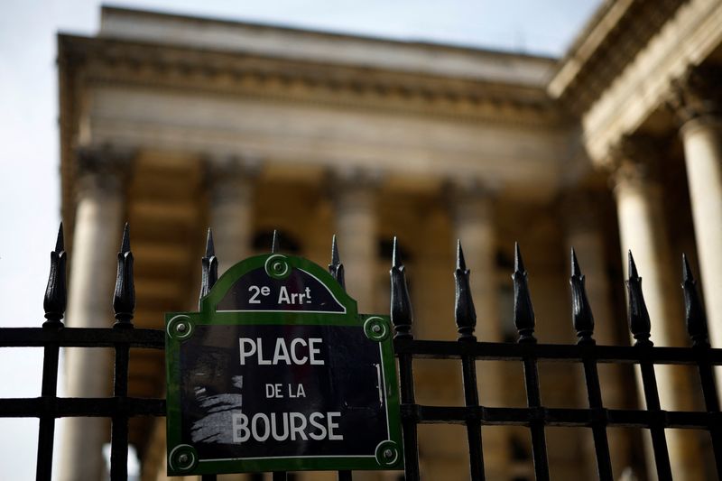 &copy; Reuters. Le Palais Brongniart, l'ancienne Bourse de Paris, située Place de la Bourse à Paris, en France. /Photo prise le 25 mars 2024/REUTERS/Sarah Meyssonnier
