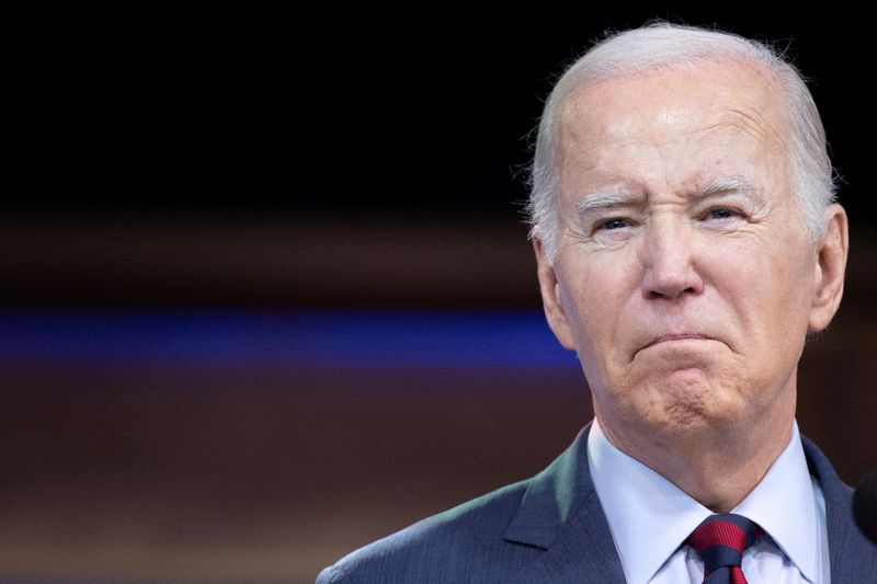 &copy; Reuters. FILE PHOTO: U.S. President Joe Biden delivers remarks on the White House initiative on climate change, at the White House in Washington, November 14, 2023. REUTERS/Tom Brenner/File Photo