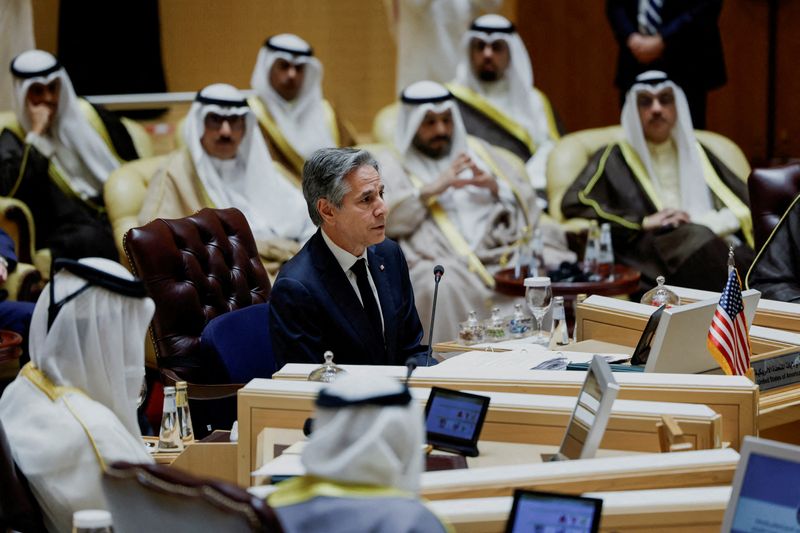 © Reuters. U.S. Secretary of State Antony Blinken attends a Joint Ministerial Meeting of the GCC-U.S. Strategic Partnership to discuss the humanitarian crises faced in Gaza, in Riyadh, Saudi Arabia, April 29, 2024. REUTERS/Evelyn Hockstein/Pool 