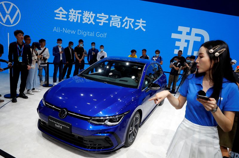 &copy; Reuters. FILE PHOTO: The new Volkswagen Golf 8 is seen at the Beijing International Automotive Exhibition, or Auto China show, in Beijing, China September 26, 2020. REUTERS/Thomas Peter/File Photo