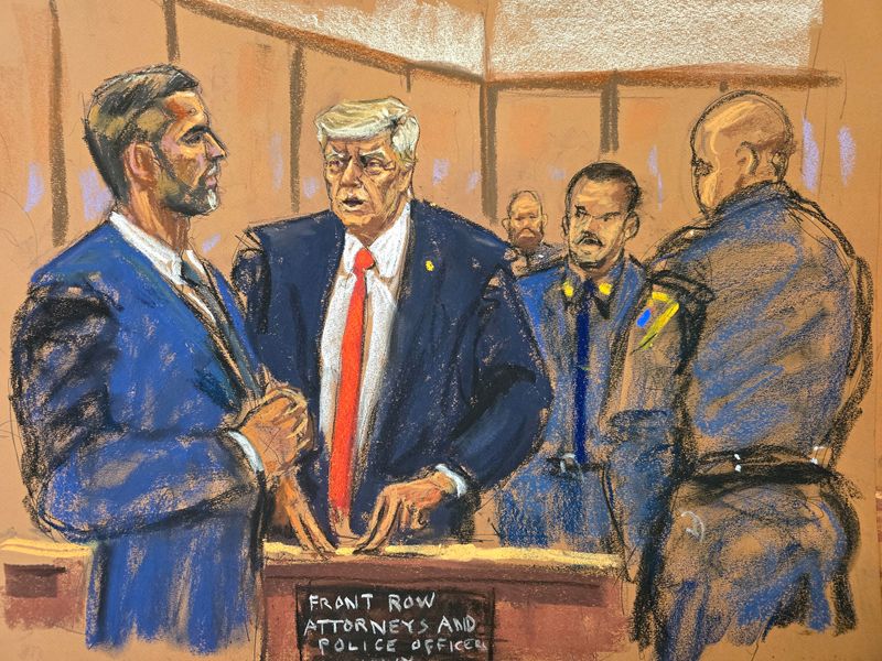 © Reuters. Former U.S. President Donald Trump chats with his son Eric Trump during his criminal trial on charges that he falsified business records to conceal money paid to silence porn star Stormy Daniels in 2016, in Manhattan state court in New York City, U.S. April 30, 2024 in this courtroom sketch. REUTERS/Jane Rosenberg