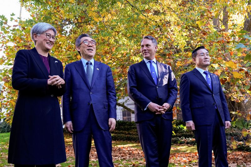&copy; Reuters. Australia's Foreign Minister Penny Wong, South Korea's Minister of Foreign Affairs Cho Tae-yul, Australia's Deputy Prime Minister and Defence Minister Richard Marles, and South Korea's National Defense Minister Shin Won-sik pose for a photo opportunity du