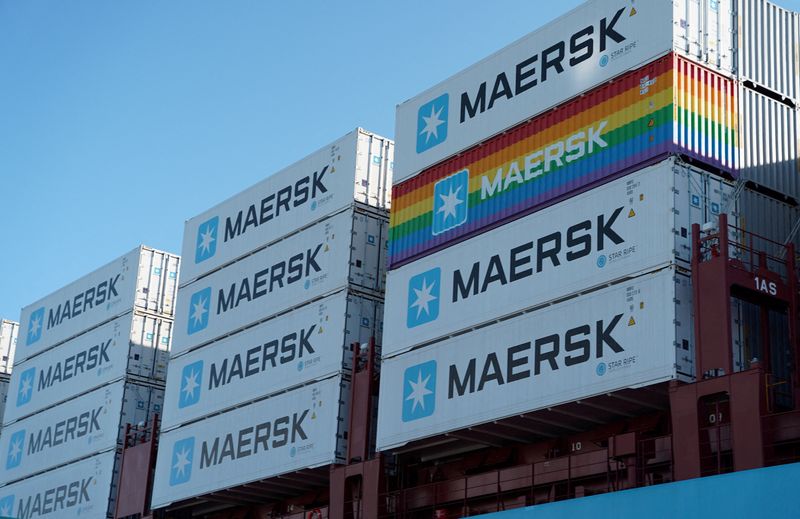 &copy; Reuters. FILE PHOTO: View of containers on the methanol-fueled container vessel Laura Maersk as it sits at anchor in harbour after an official naming ceremony in Copenhagen, Denmark, September 14, 2023. REUTERS/Tom Little/File Photo