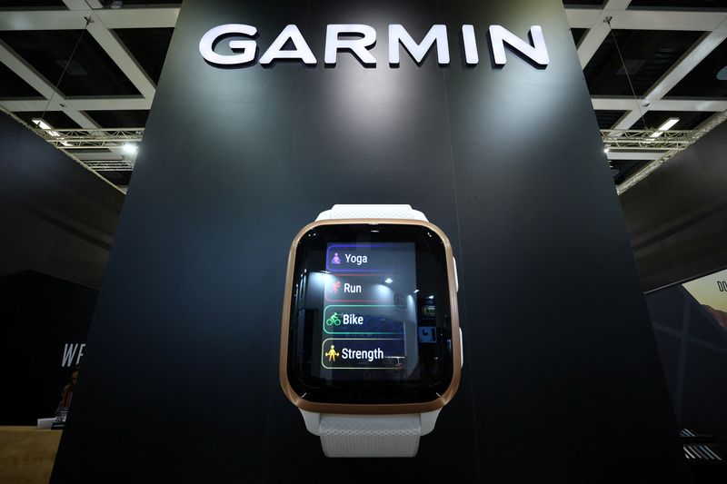 &copy; Reuters. A large replica of a fitness smartwatch from Garmin is on display the international consumer technology fair IFA in Berlin, Germany September 2, 2022. REUTERS/Lisi Niesner/ File Photo