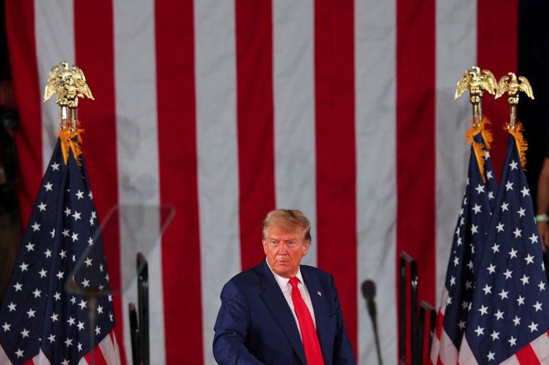 &copy; Reuters. FILE PHOTO: Republican presidential candidate and former U.S. President Donald Trump attends a campaign event in Waukesha, Wisconsin, U.S. May 1, 2024.  REUTERS/Brian Snyder/File Photo