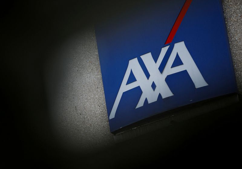 &copy; Reuters. FILE PHOTO: The logo of French insurer Axa on a company building in Nantes, France, April 22, 2024. REUTERS/Stephane Mahe/File Photo
