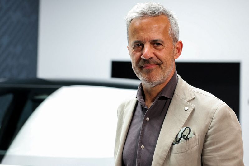 &copy; Reuters. FILE PHOTO: Javier Varela, Volvo Chief Operating Officer, poses for a portrait during the reveal event of the Volvo EX30 small SUV vehicle in Milan, Italy June 7, 2023. REUTERS/Claudia Greco/File Photo