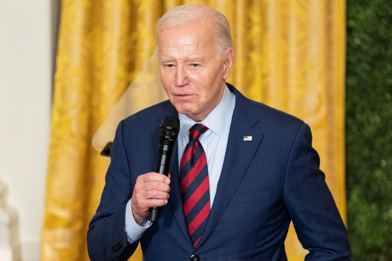 &copy; Reuters. Foto del jueves del Presidente de EEUU Joe Biden en la Casa Blanca
 May 2, 2024. REUTERS/Nathan Howard