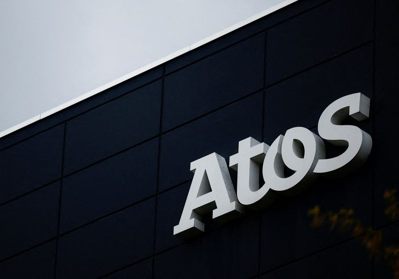 &copy; Reuters. Le logo d'Atos, à Nantes. /Photo prise le 22 avril 2024/REUTERS/Stéphane Mahé
