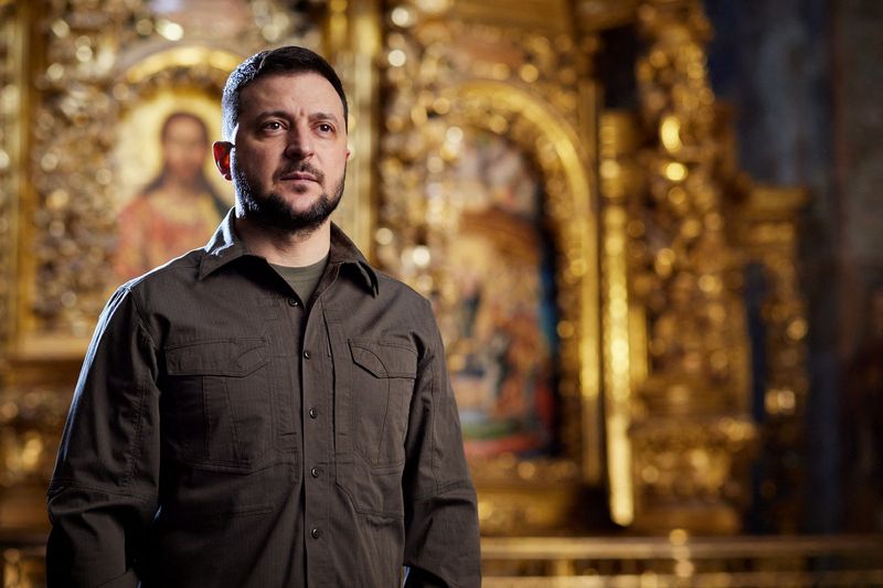 &copy; Reuters. Ukraine's President Volodymyr Zelenskiy addresses Ukrainian people with Orthodox Easter message, as Russia's attack on Ukraine continues, at the Saint Sophia cathedral in Kyiv, Ukraine April 23, 2022.  Ukrainian Presidential Press Service/Handout via REUT