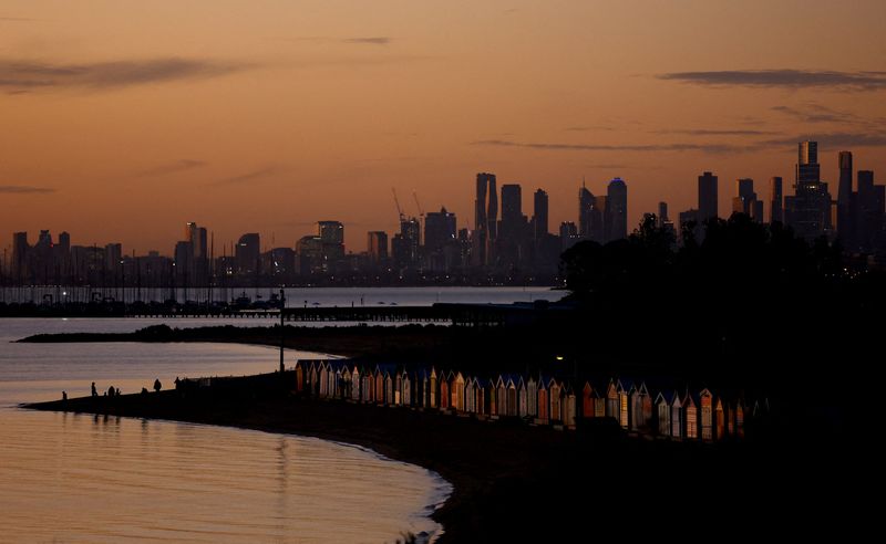 &copy; Reuters. A view of Brighton Beach in front of the Melbourne skyline during sunset in Melbourne, Australia, July 19, 2023.   REUTERS/Hannah Mckay/ File Photo
