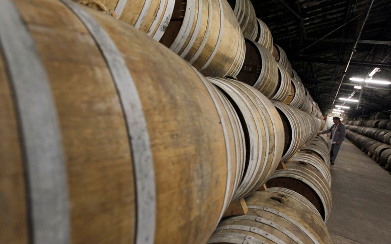 &copy; Reuters. FILE PHOTO: A technician inspects oak barrels in a cellar where cognac is aged at the Remy Martin distillery in Cognac, southwestern France, October 8, 2012. REUTERS/Regis Duvignau/File Photo