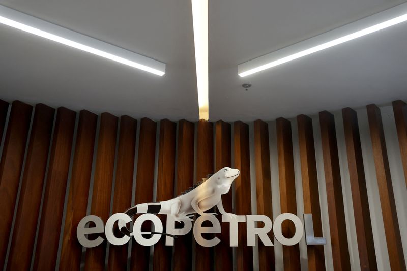 &copy; Reuters. The logo of Ecopetrol is pictured at its headquarters in Bogota, Colombia July 11, 2023. REUTERS/Luisa Gonzalez