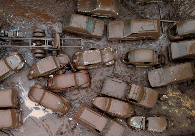 &copy; Reuters. ブラジル当局によると、最南端リオグランデドスル州を襲った豪雨により、これまでに少なくとも８３人が死亡、１００人以上と連絡が取れなくなっている。３日撮影（２０２４年　ロイタ