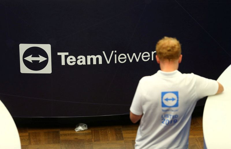 &copy; Reuters. FILE PHOTO: The logo of software company TeamViewer AG is pictured during TeamViewer's initial public offering (IPO) at the Frankfurt Stock Exchange in Frankfurt, Germany, September 25, 2019. REUTERS/Ralph Orlowski/File Photo