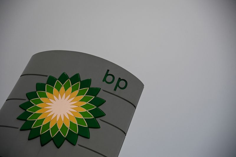 &copy; Reuters. FILE PHOTO: The logo for a BP petrol station is seen in London, Britain, September 24, 2021. REUTERS/Toby Melville