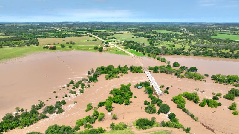 &copy; Reuters. An aerial view of a flooded area, in Brooks Crossing, Texas, U.S., May 5, 2024, in this still image obtained from a handout video.   GW Aerial Photography/Handout via REUTERS/File Photo
