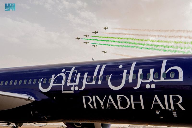 &copy; Reuters. طائرة تابع لشركة طيران الرياض في مطار الملك خالد الدولي بالرياض يوم 12 يونيو حزيران 2023. صورة لرويترز من وكالة السعودية للأنباء.
