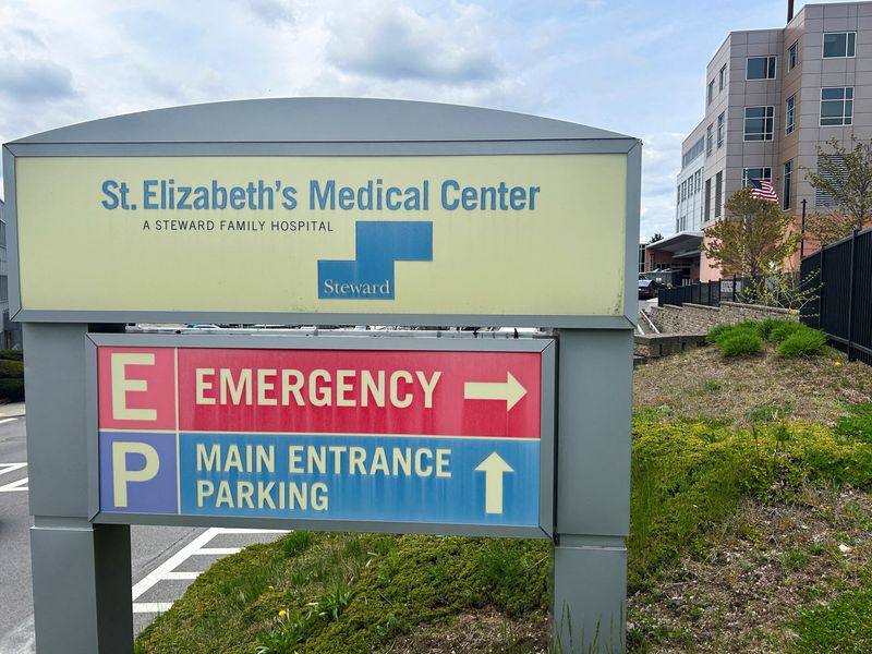&copy; Reuters. FILE PHOTO: St. Elizabeth's Medical Center, a hospital owned by Steward Health Care, is seen in Boston, Massachusetts, U.S., May 6, 2024. REUTERS/Nate Raymond/File Photo