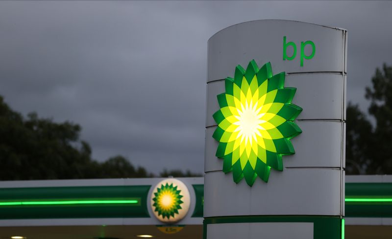 &copy; Reuters. An illuminated BP logo is seen at a petrol station in Chester-le-Street, Durham, Britain September 23, 2021. REUTERS/Lee Smith/Files